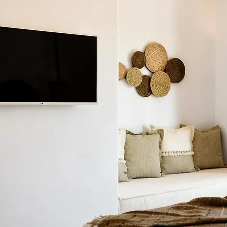 Kiano Bed & Breakfast 4*