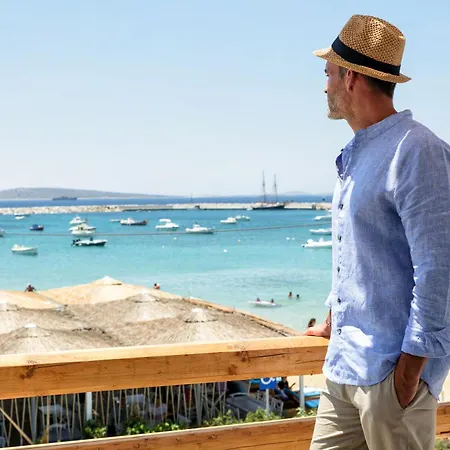 Kiano Aliki (Paros)