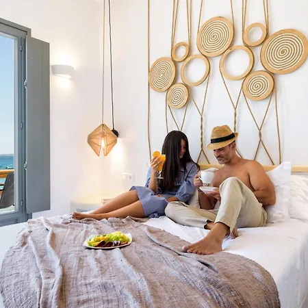Kiano Aliki (Paros)